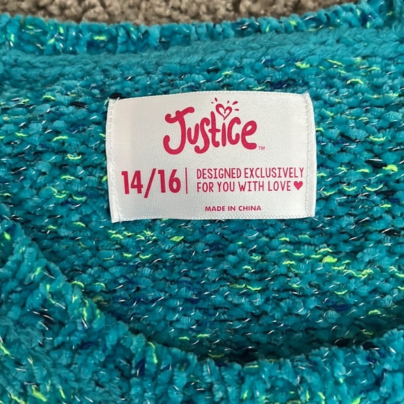 Sweater - Picture 2 of 4